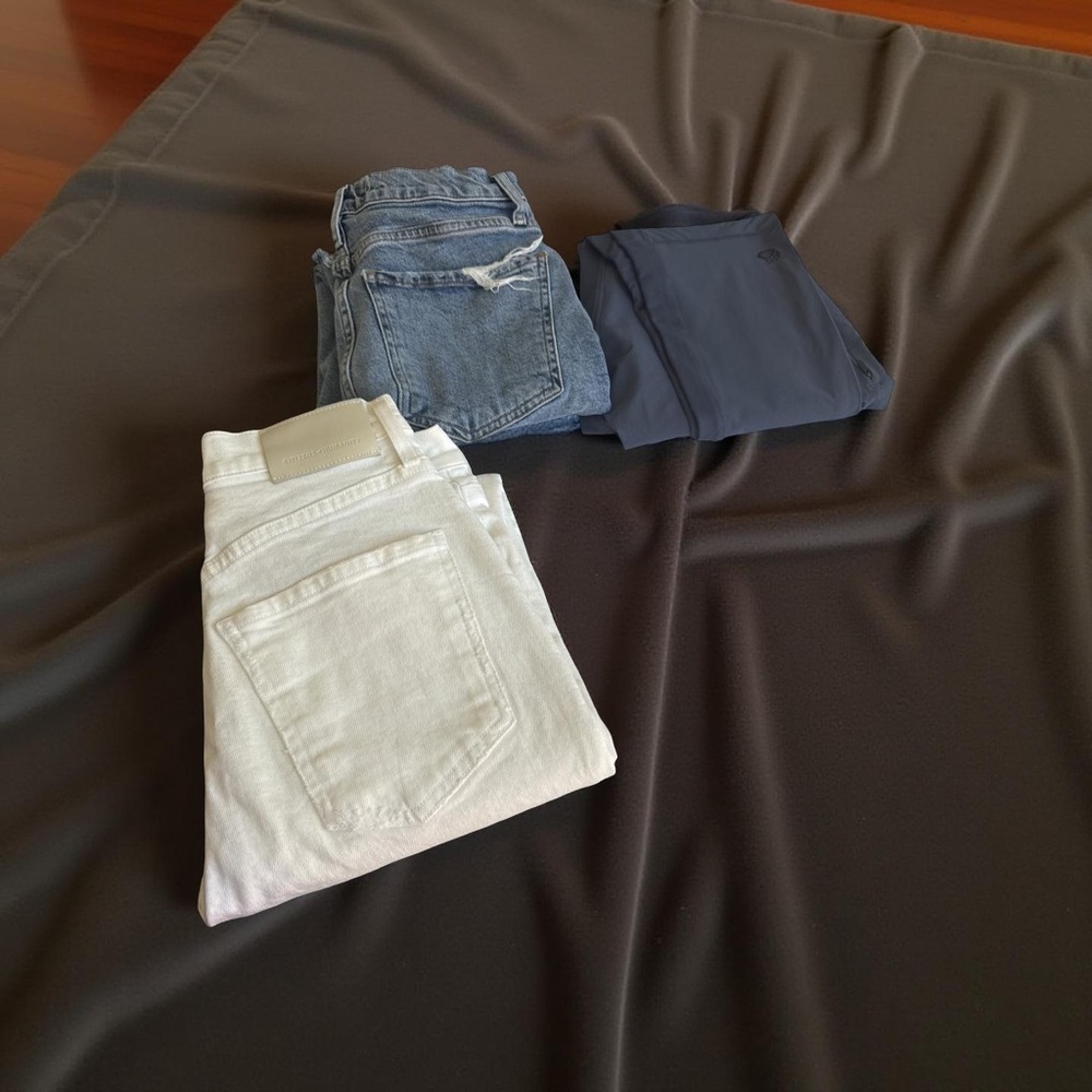 Bundle Citizens Of Humanity, AGOLDE Nico, and MOUNTAIN HARDWEAR Pants bundle